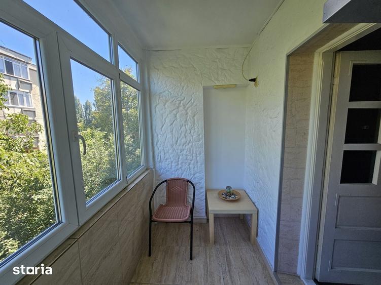 Apartament cu 3 camere decomandat în Militari