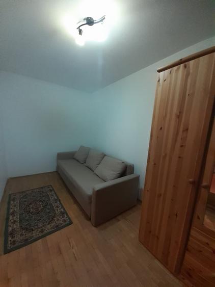 Apartament cu 2 camere nedecomandat, mobilat în P-ța Doina