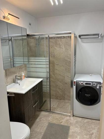Apartament cu 2 camere decomandat, mobilat în Aviației