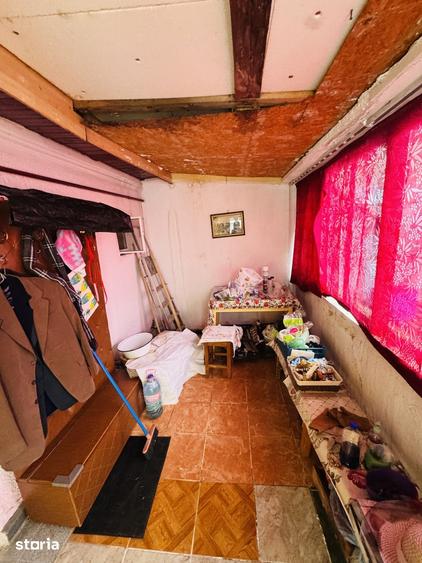 Casă cu 3 camere cu Teren 227 Mp în Industriilor