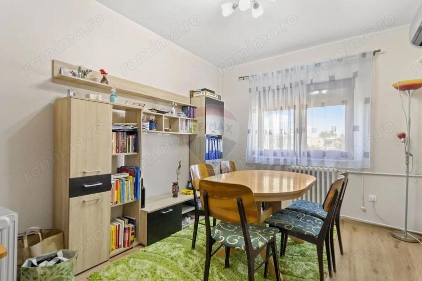 Apartament cu 5 camere decomandat, mobilat în Micălaca