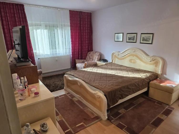 Apartament cu 2 camere decomandat în Micălaca