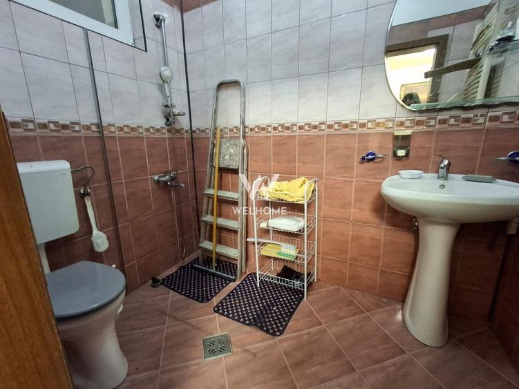 Casă individuală cu 4 camere cu Canalizare în Gușterița