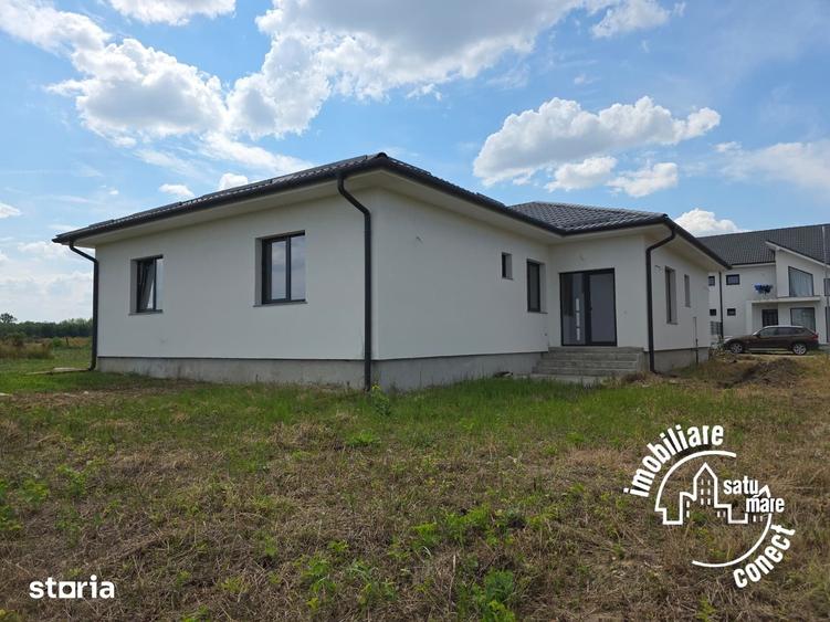 Casă cu 4 camere cu Teren 544 Mp în Vetiș