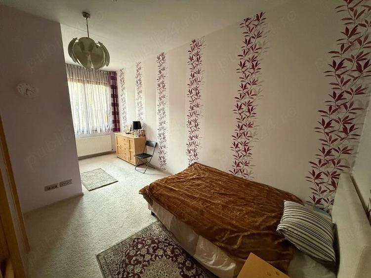 Casă cu Teren 1000 Mp în Găneasa