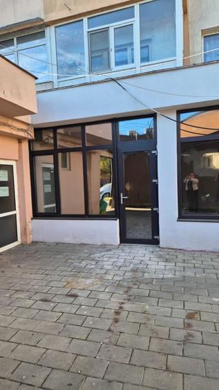 Spațiu comercial, de 46 mp, în Exercițiu
