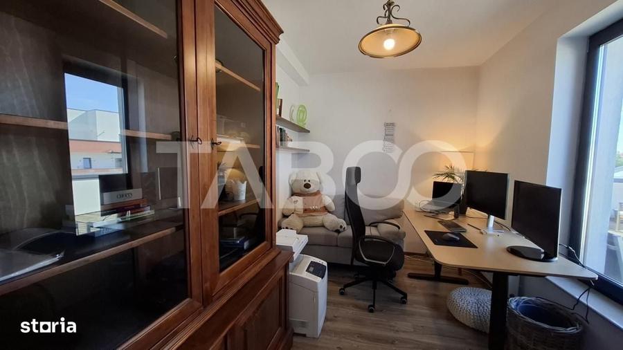 Casă cu 4 camere decomandat cu Teren 375 Mp în Central