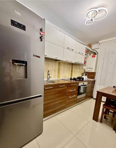 Apartament cu 2 camere decomandat în Nicolina