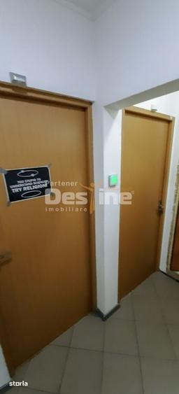 Apartament cu 3 camere decomandat în 13 Septembrie