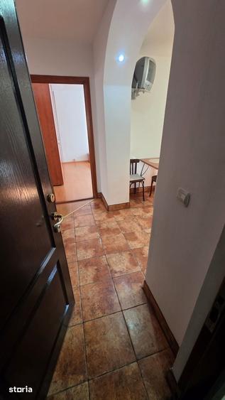 Apartament cu 4 camere în Est