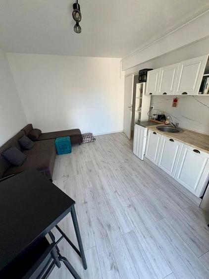 Apartament cu 2 camere decomandat în Militari