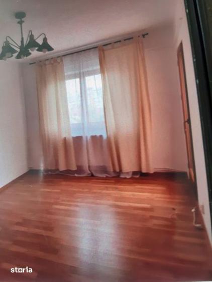 Apartament cu 2 camere decomandat în Semicentral