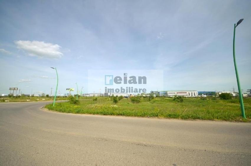 Teren Construcții intravilan de 17400 mp, în Manolache