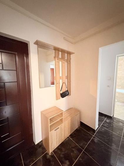 Apartament cu 2 camere decomandat în Carpați 2