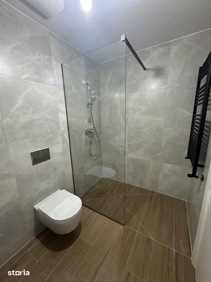 Apartament cu 3 camere în 13 Septembrie