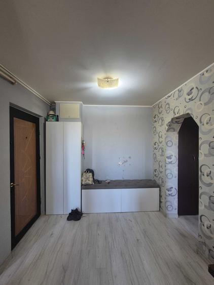 Apartament cu 2 camere decomandat în 1 Mai