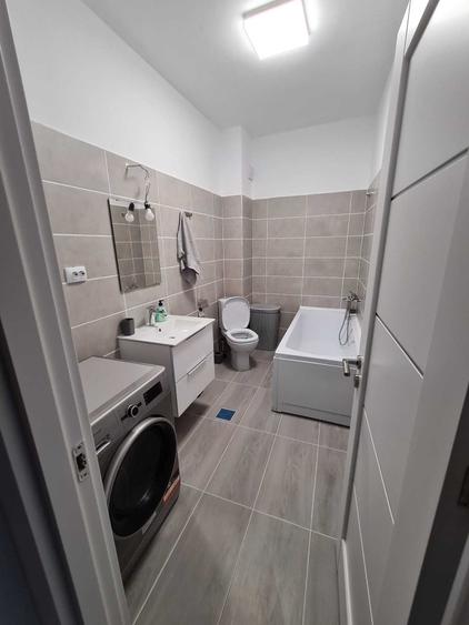 Apartament cu 2 camere decomandat în Florești