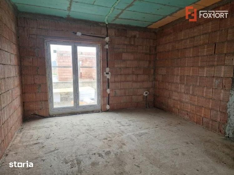 Casă cu 3 camere cu Teren 307 Mp în Remetea Mare