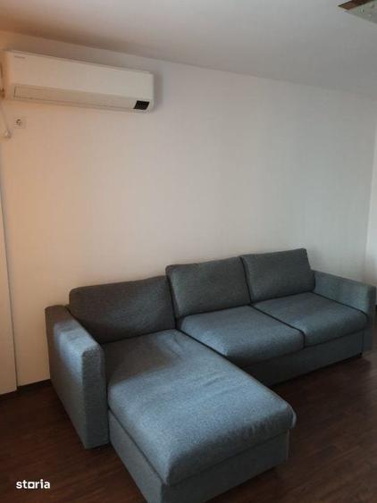 Apartament cu 2 camere în Apărătorii Patriei