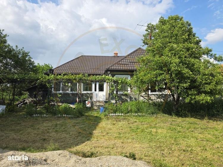 Casă cu 2 camere cu Teren 7350 Mp în Valea Vinului
