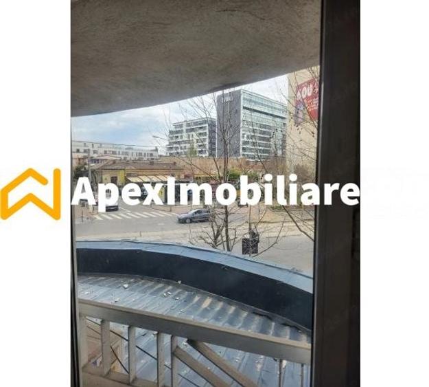 Spațiu comercial, de 51 mp, în Centrul Civic