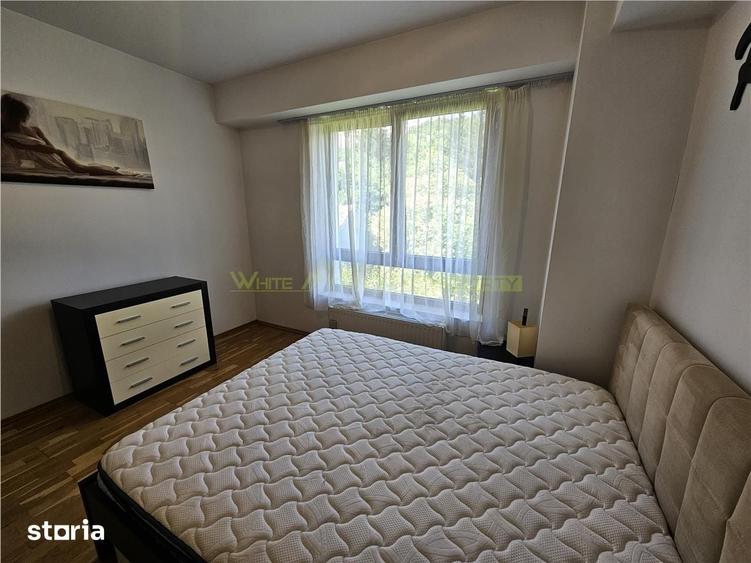 Apartament cu 2 camere semidecomandat în Schei