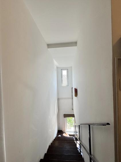 Apartament cu 2 camere decomandat în Girocului