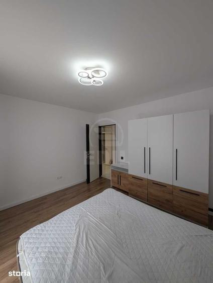 Apartament cu 3 camere semidecomandat în Florești