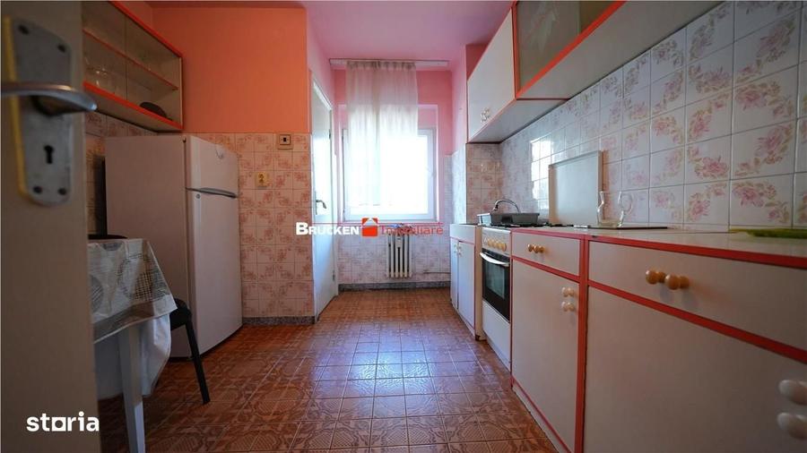 Apartament cu 3 camere în Spitalul Județean