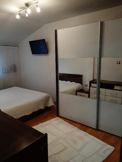 Apartament cu 2 camere decomandat în Dâmbovița