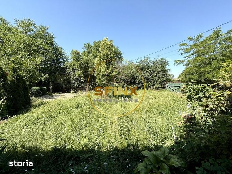 Casă cu 5 camere cu Teren 2850 Mp în Botoroaga