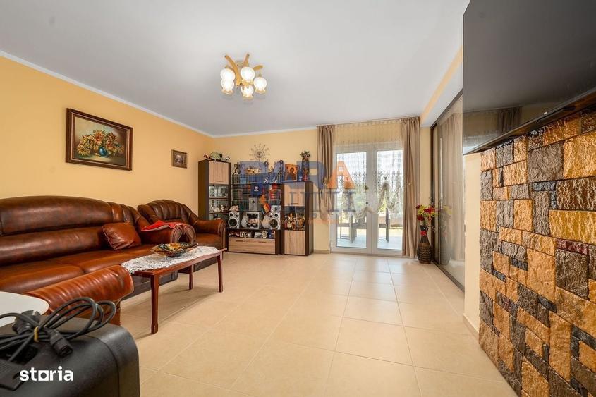 Casă cu 4 camere în Cordun