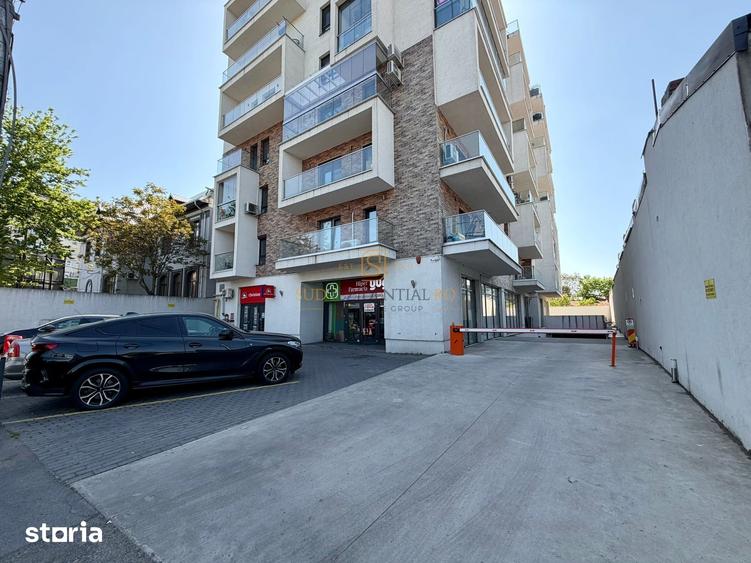 Spațiu comercial, de 492 mp, în Drumul Taberei