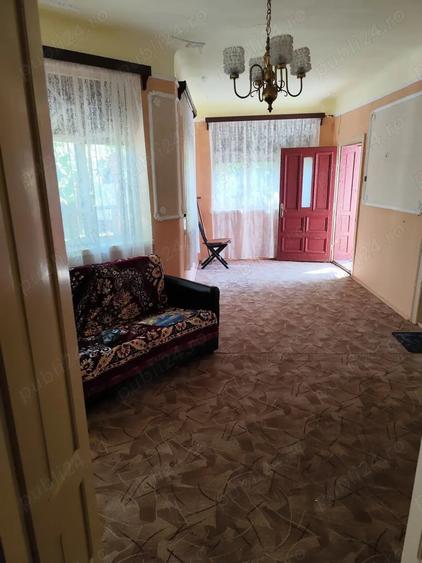 Casă cu 3 camere în Târnova