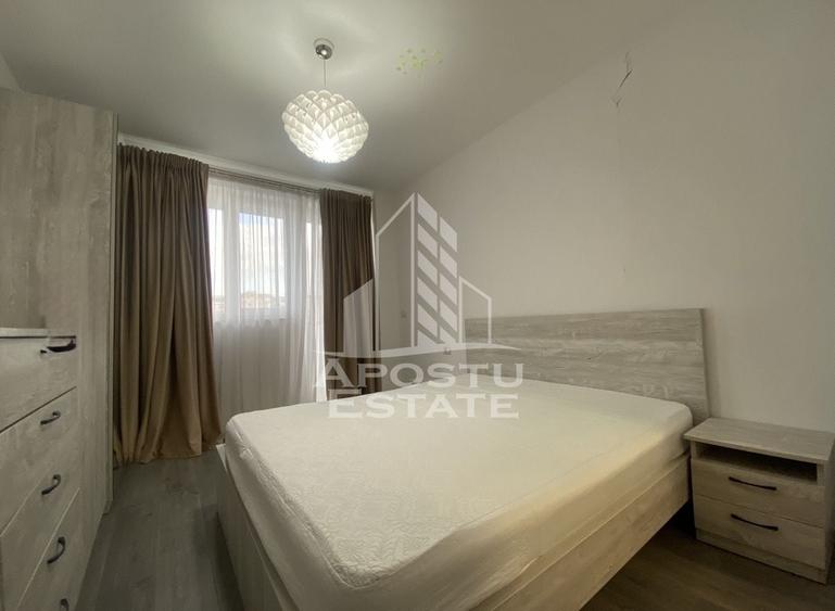 Apartament cu 3 camere decomandat, mobilat în Torontalului