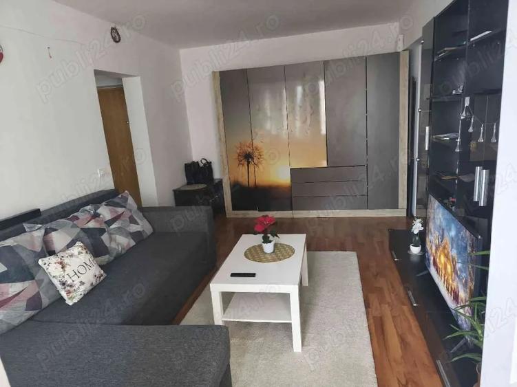 Apartament cu 2 camere semidecomandat în Titan