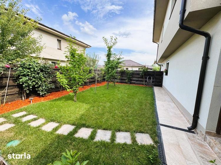 Casă cu 5 camere cu Teren 111 Mp în Corbeanca