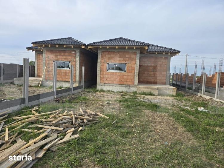 Casă cu 3 camere cu Teren 384 Mp în Ciarda Roșie