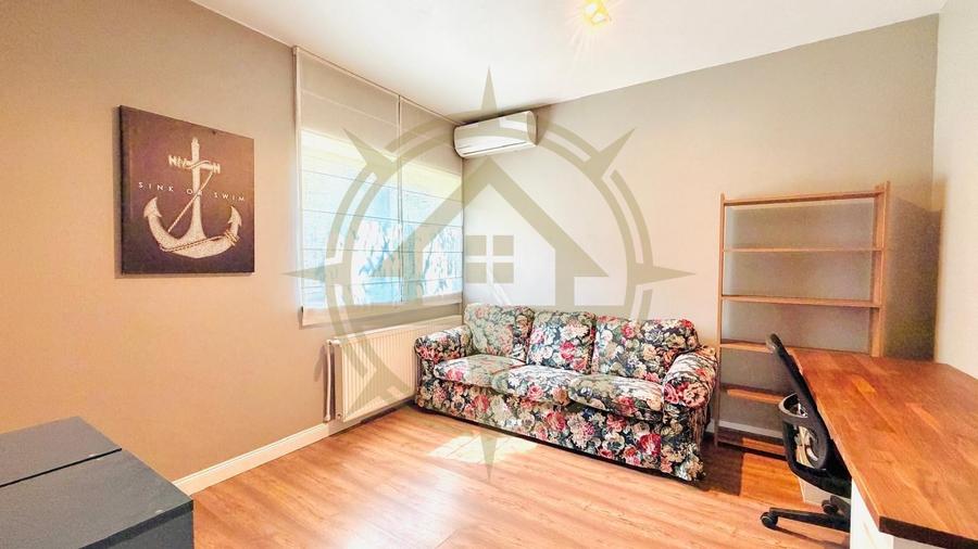 Casă cu 5 camere cu Teren 620 Mp în Corbeanca