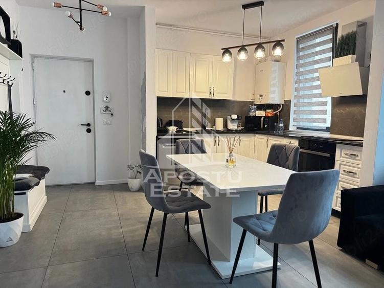 Apartament cu 3 camere decomandat, mobilat în Dumbrăvița