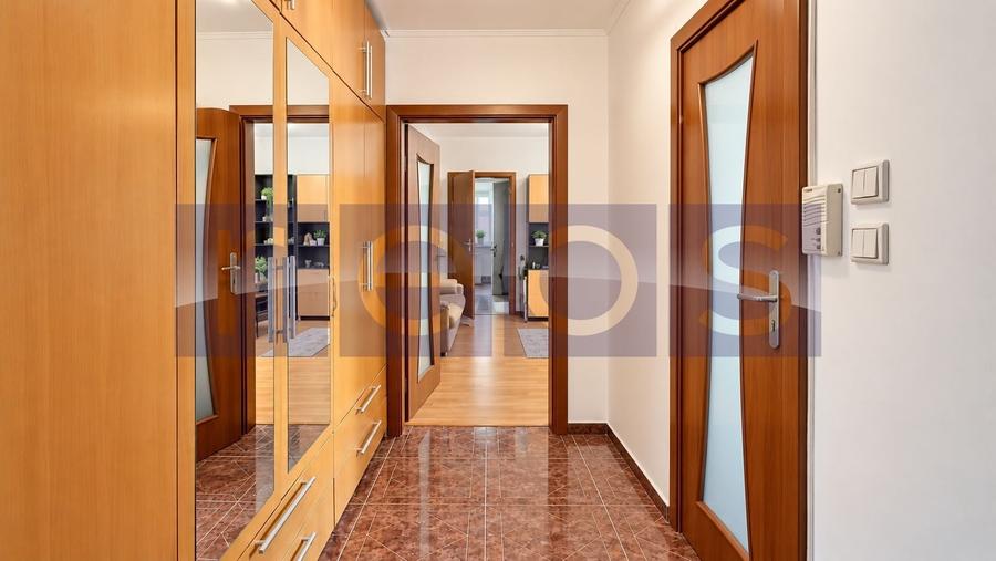 Apartament cu 3 camere în Drumul Taberei