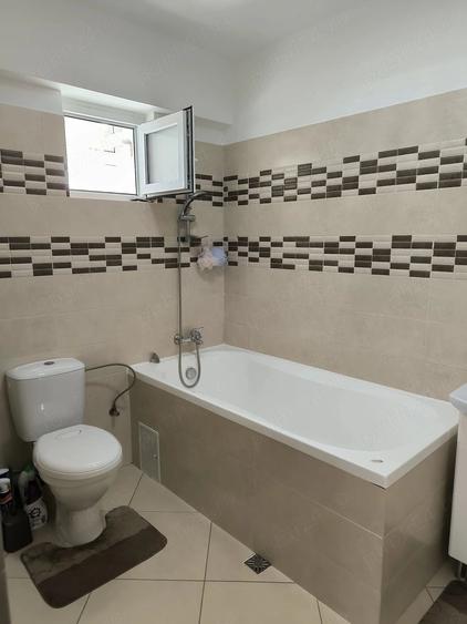 Apartament cu 2 camere decomandat în Burdujeni