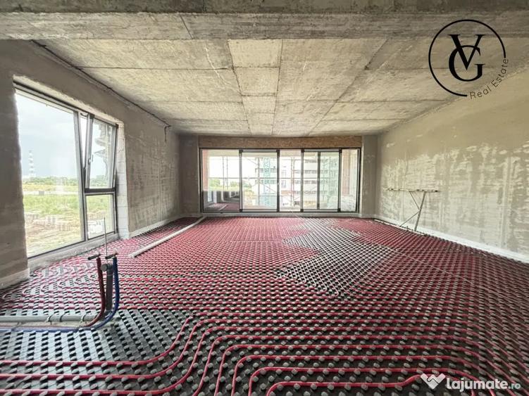 Apartament cu 4 camere decomandat în Central