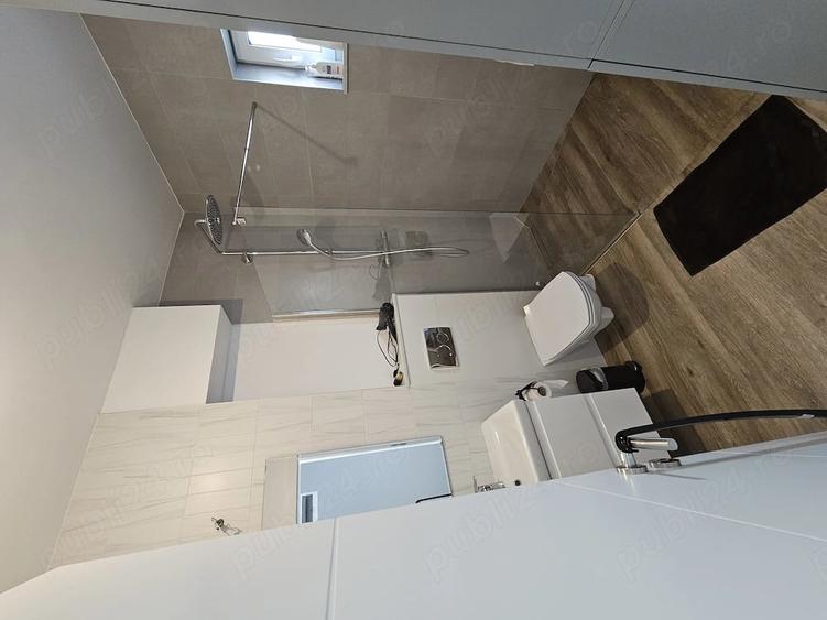 Casă cu 6 camere cu Teren 120 Mp în Calea Urseni
