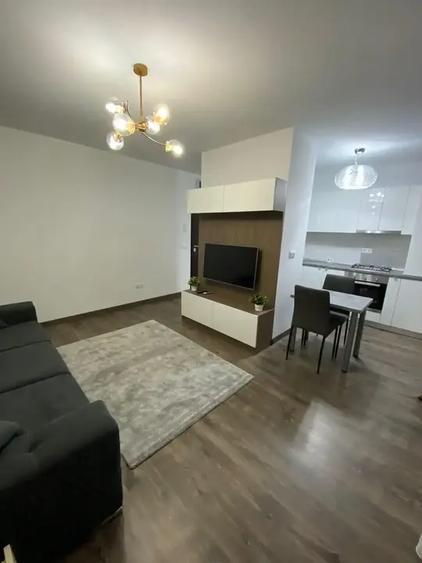 Apartament cu 2 camere decomandat, mobilat în Aviației