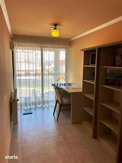 Casă cu 4 camere cu Teren 400 Mp în Bucov