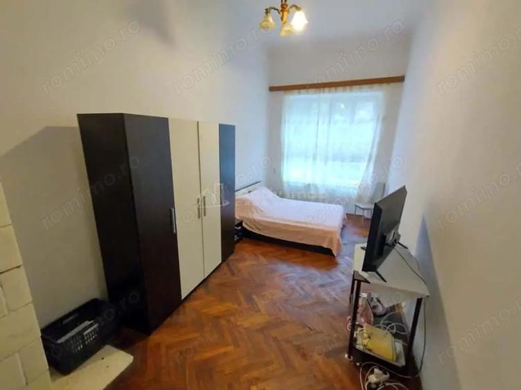 Apartament cu 3 camere decomandat, mobilat în Vest