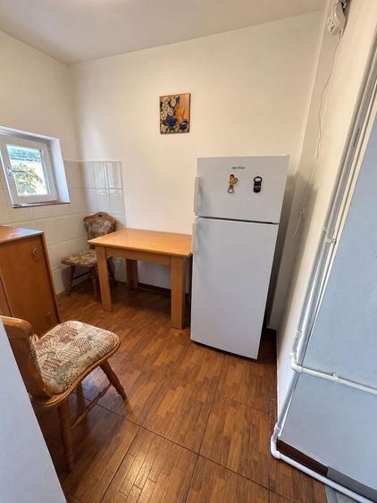 Apartament cu 2 camere decomandat în Titulescu