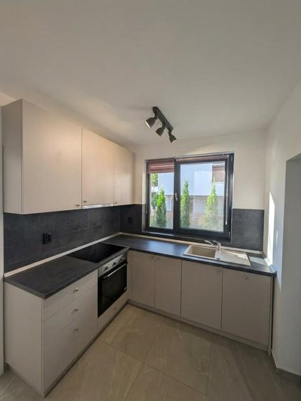 Apartament cu 2 camere decomandat, mobilat în Zorilor