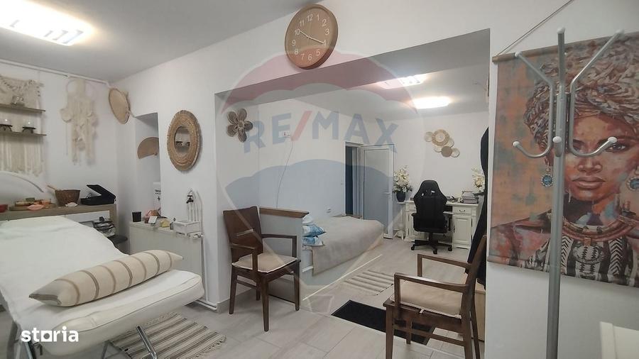 Spațiu comercial, de 30 mp, în Central